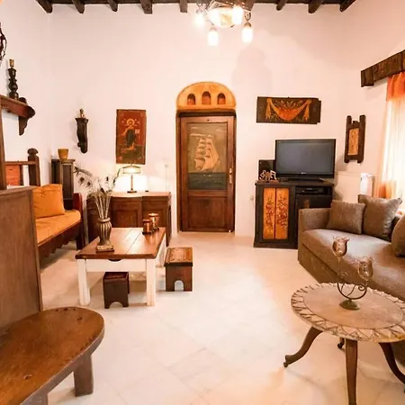 Holiday home Mili Art Melanes
