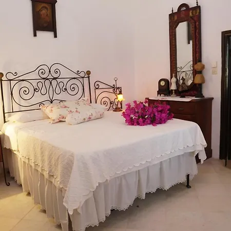 Holiday home Mili Art Melanes
